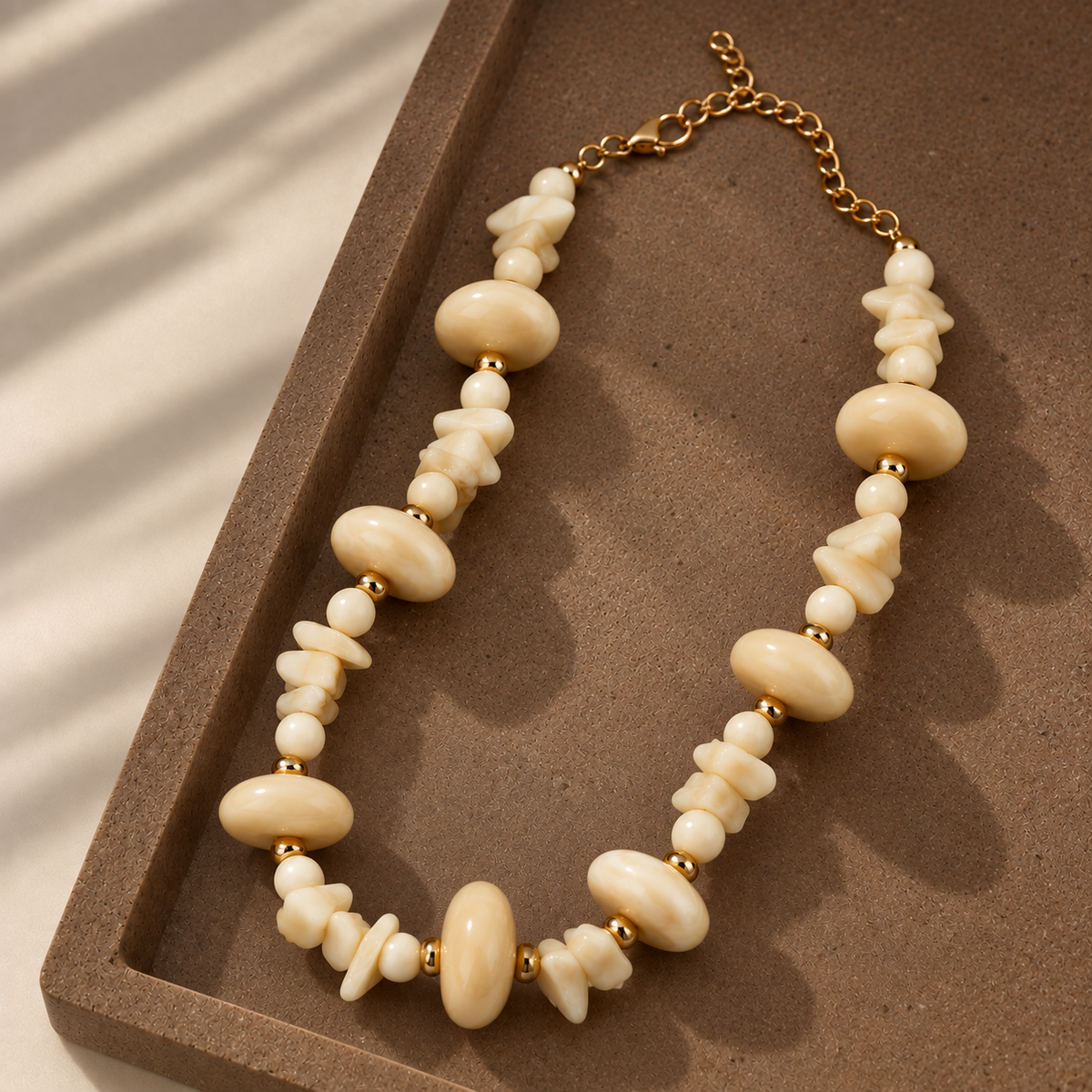 Vanilla Stones Necklace