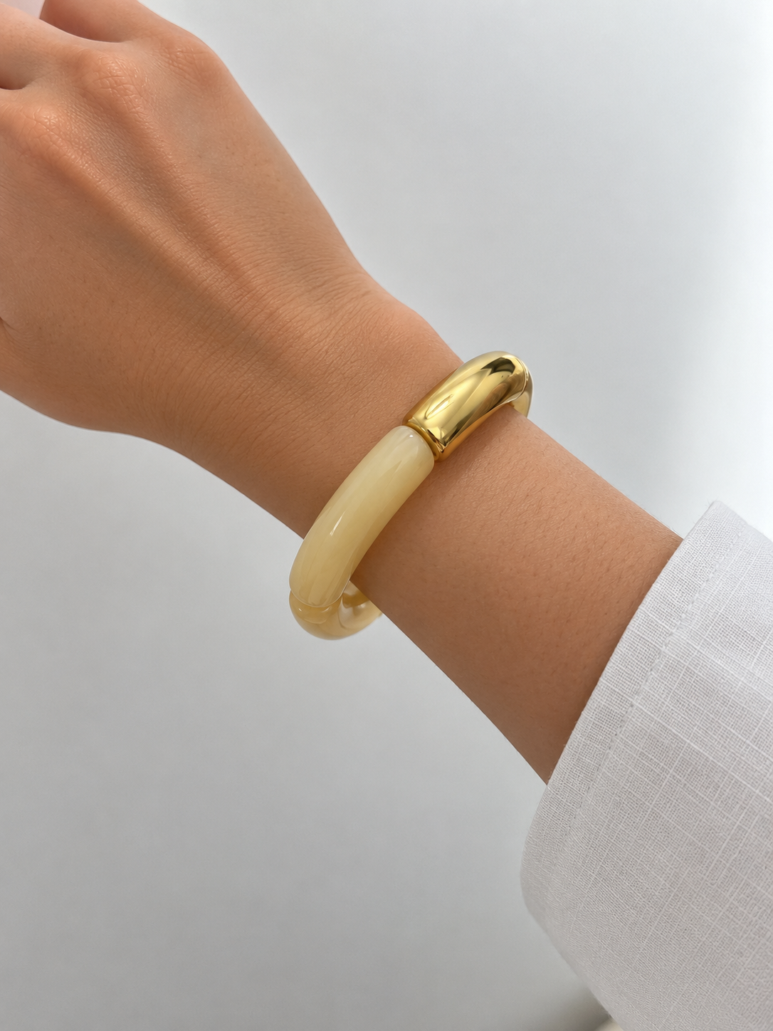 Creamy Half & Half Bangle