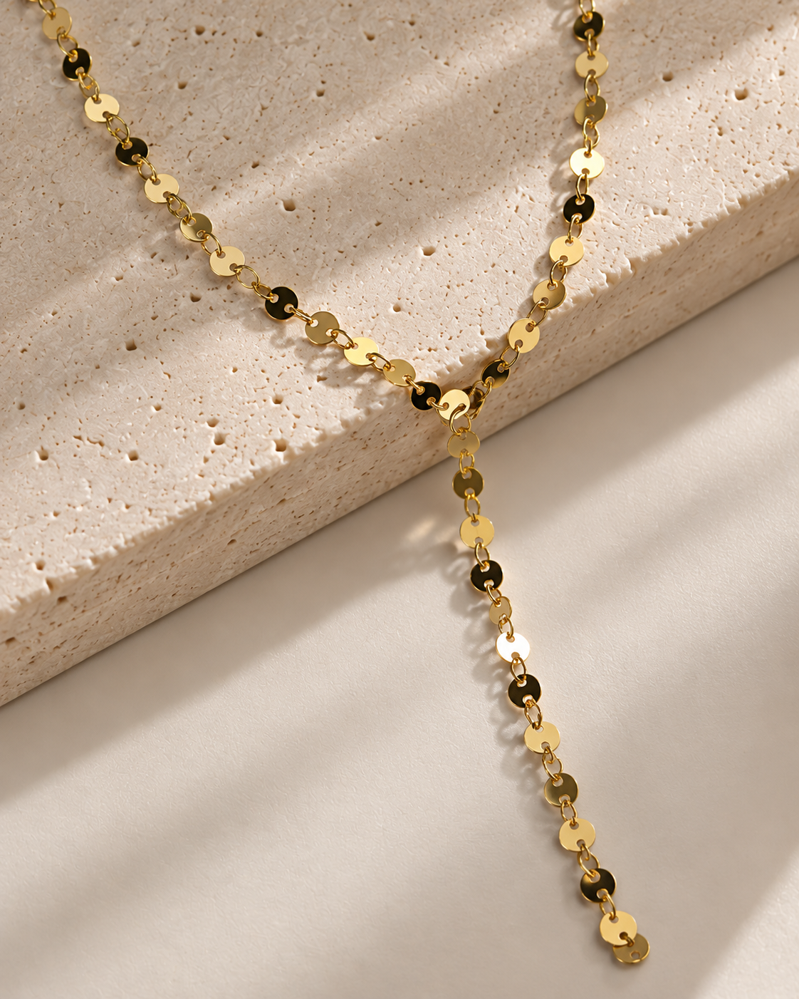 Y-line circles necklace