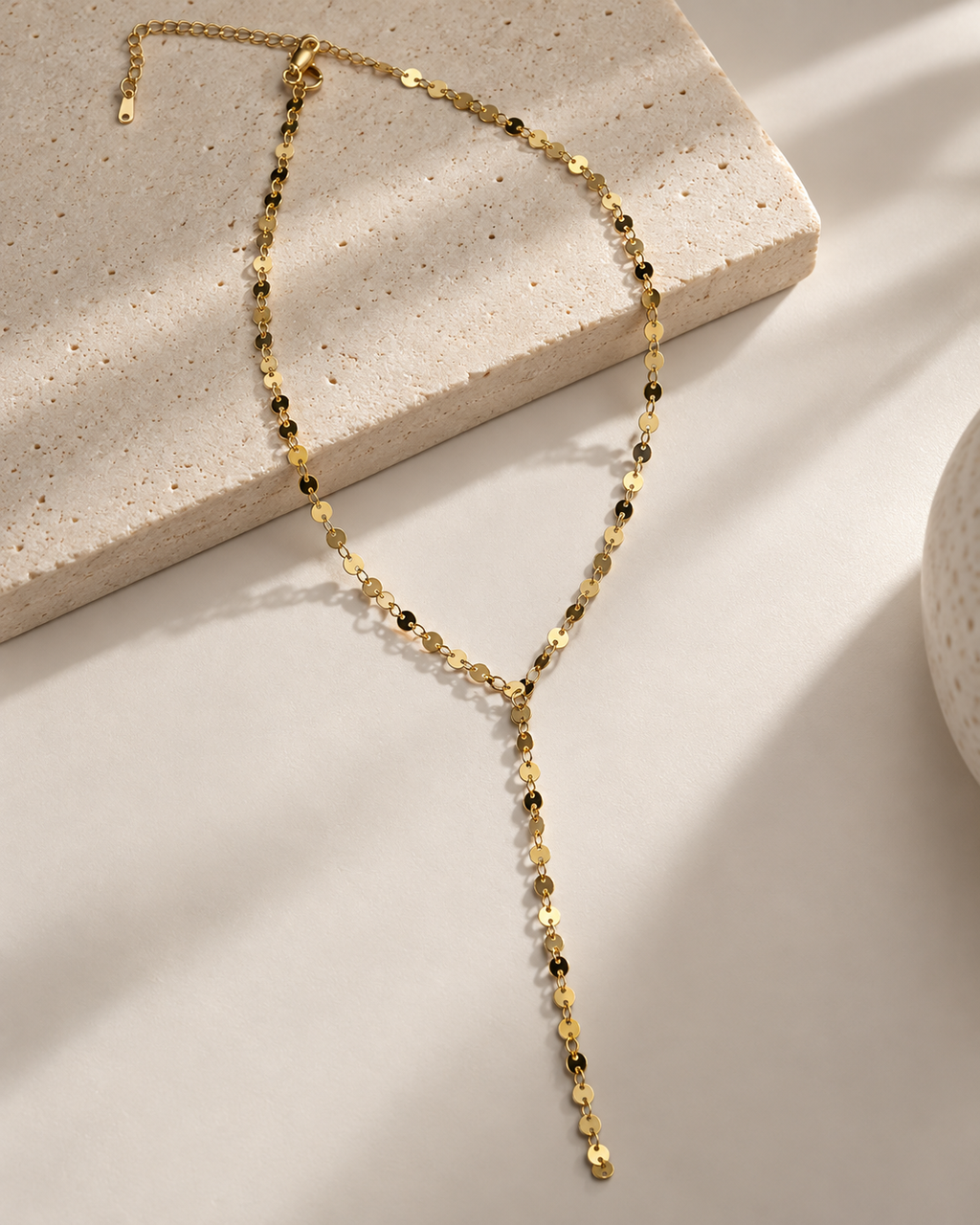 Y-line circles necklace